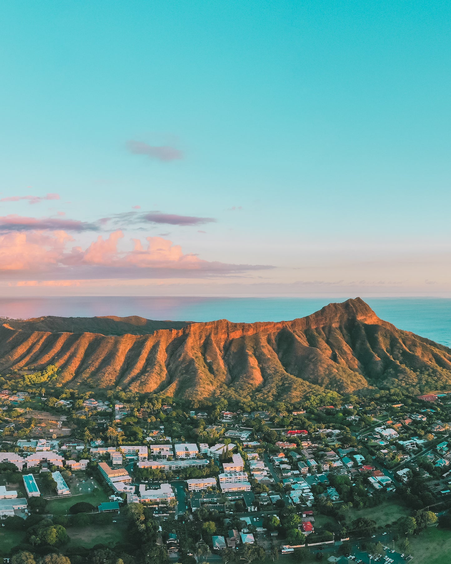 Diamond Head Glow